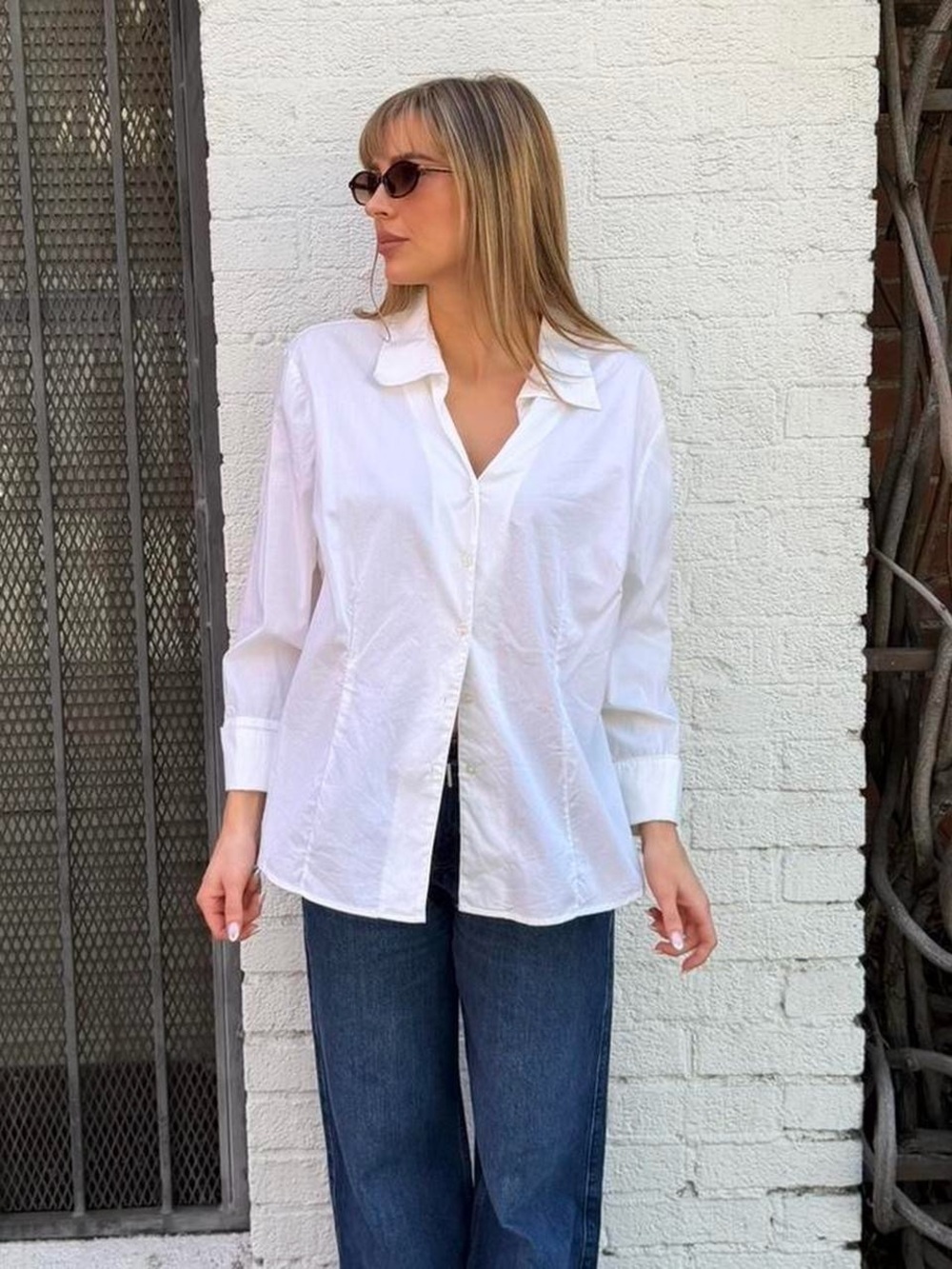 Vtg g George White button up shirt with a relaxed fit Sz XL #minimalist